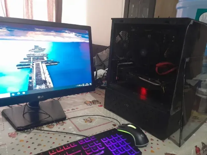 PC COMPLETO TOP  Xeon 2680v4 14 nucleos, 16gb ddr4, ssd hd 1 tera, RX 590 8gb Power color,