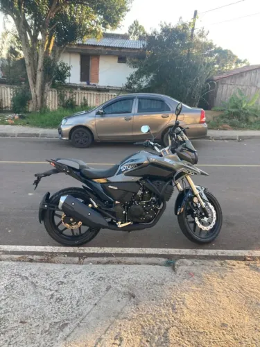 Ágil Storm 200 com apenas 3 mil KM rodados