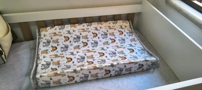 Trocador de cômoda tema animais