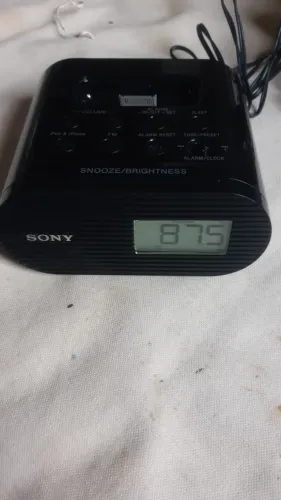 SONY ICF-C05iP FM CLOCK RADIO DC 8V Dc