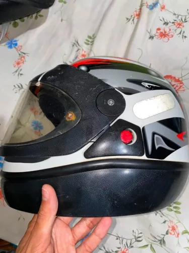 Capacete fechado San Marino - Tam. 58cm