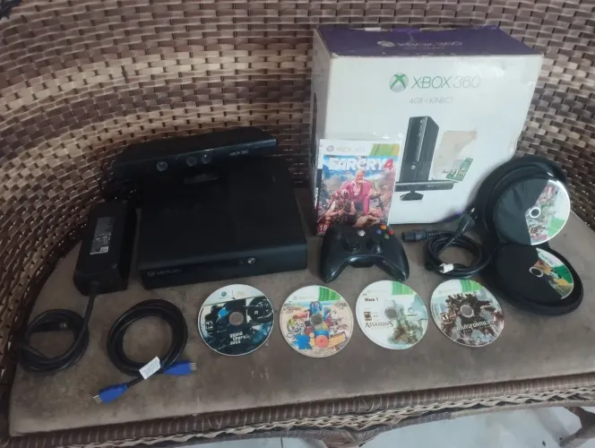 Xbox 360 desbloqueado LT vários jogos em cds 