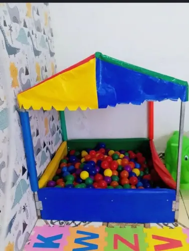 Piscina de bolinha