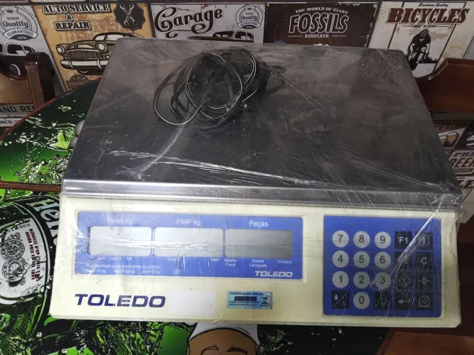 BALANÇA CONTADORA TOLEDO.