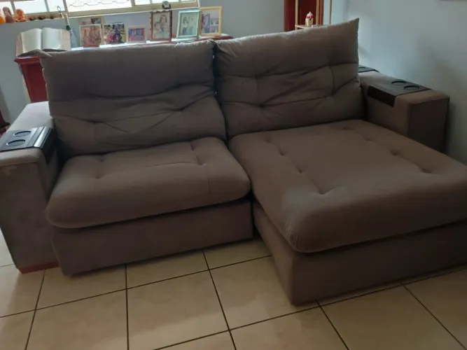 Sofa retrátil reclinável dois lugares