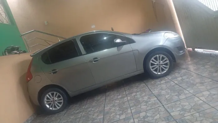 Fiat Palio Essence 1.6 Flex 16V 5P 2015