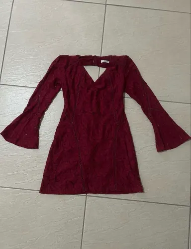 vestido curto heaven renda vermelho pp