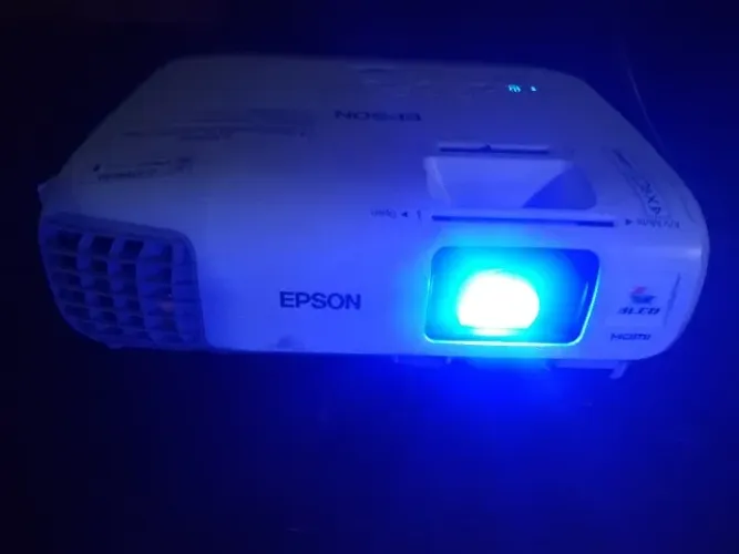 Projetor PowerLite X21 XGA 3LCD-3.000 Lumens-HDMI/USB-novissímo