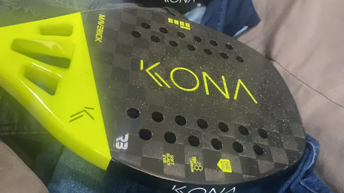 Raquete de Beach tennis Maverick Kona lemon