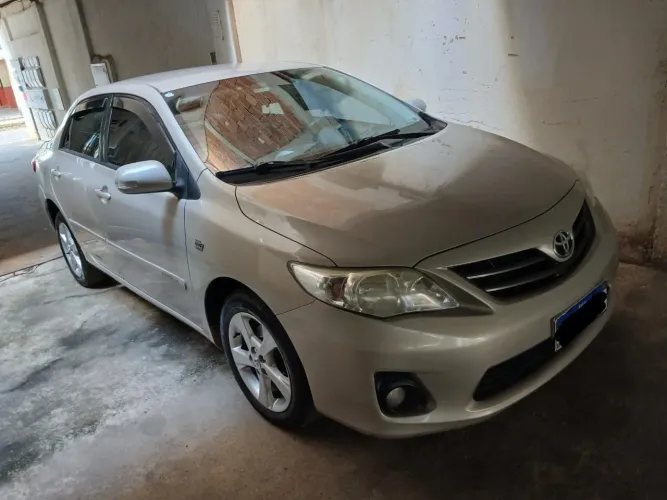 Toyota Corolla XEI 2.0 Flex 16V Aut. 2013