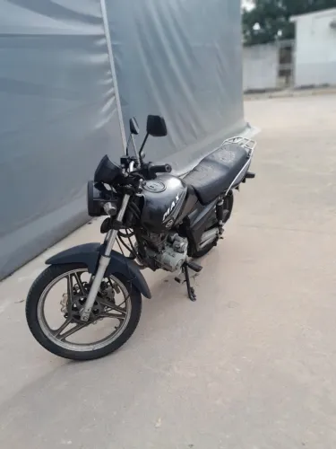 Vendo moto Sandow max 125 2008 sed
