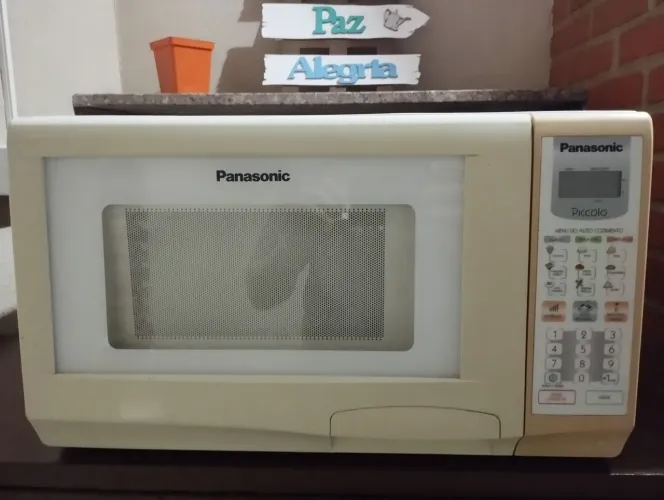 Vendo microondas Panasonic 