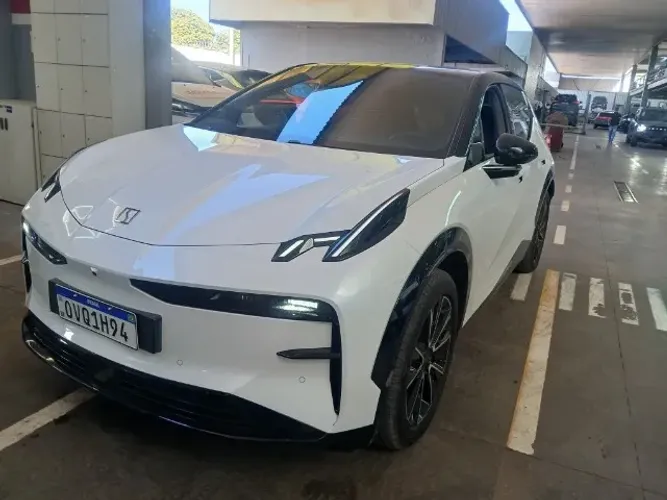 Zeekr X PREMIUM Premium (elétrico) 2025