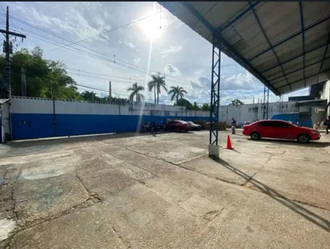 GALPÃO INDUSTRIAL 2.500M² - AV DAS TORRES