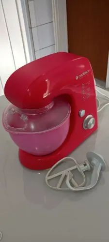 Vendo batedeira planetária da canadense