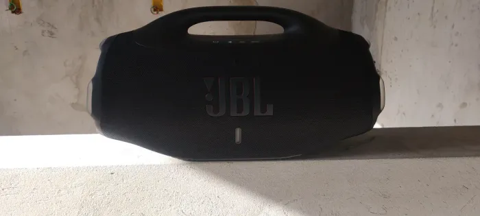 Jbl bombox