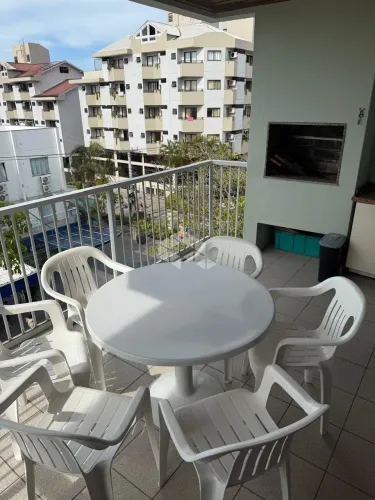 Apartamento a venda em Canasvieiras