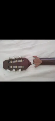 LUTHIER - regulagem e consertos