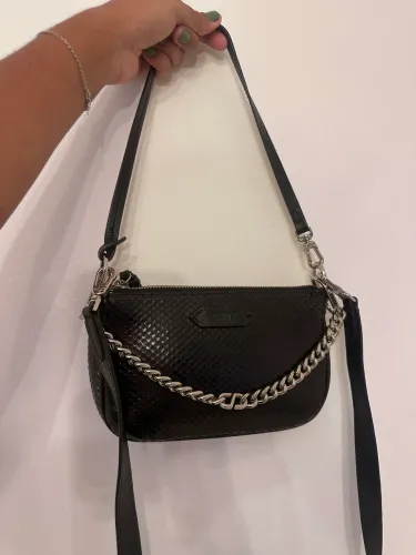 Bolsa Schutz 