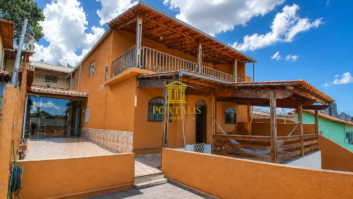 Casa com 3 quartos à venda em Belo Horizonte