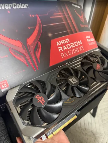 Placa Gráfica RX 6700 XT 12GB PowerColor Red Devil - Na Caixa - Testada e Impecável