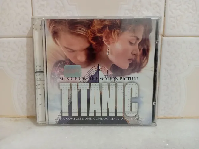 CD Titanic