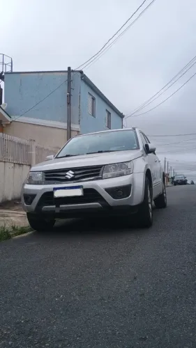 Suzuki Grand Vitara 2.0 16V 4x2/4x4 5P Aut. 2014