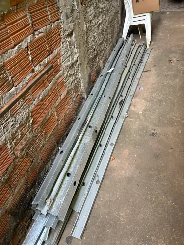 Montante para drywall