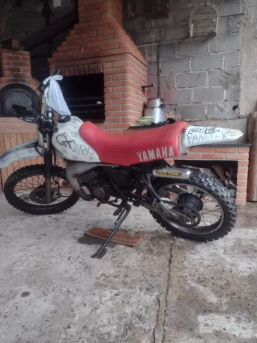 Dt 180 vendo ou troco