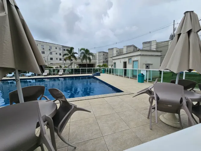 Vendo apartamento 1° andar, nascente. Oportunidade