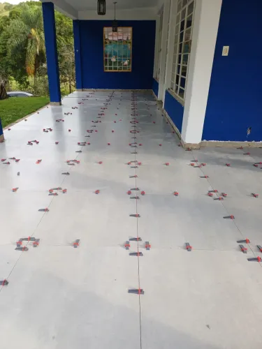 PEDREIRO DE ACABAMENTO 