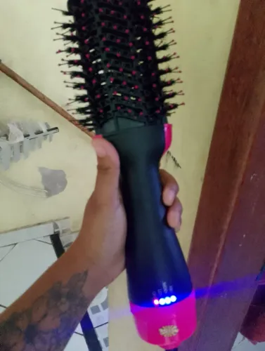 Escova secadora