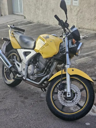 Cbx 250 twister