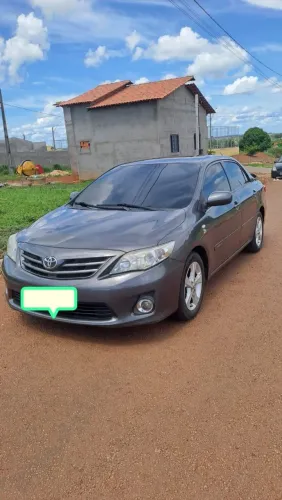 Toyota Corolla GLI 1.8 Flex 16V Mec. 2014