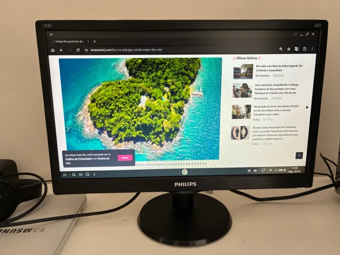 Monitor Philips 18,5 LED HDMI/VGA - Excelente Estado