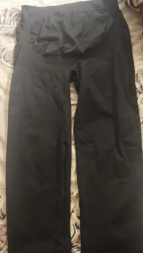 Vendo calça semi nova lupo para gestante.