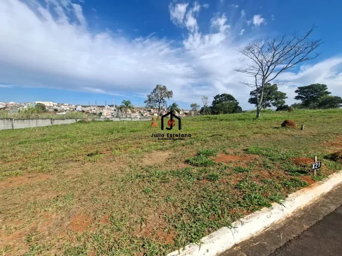 Terreno com área de 661,00m² no condomínio Campos do Conde Taubaté.