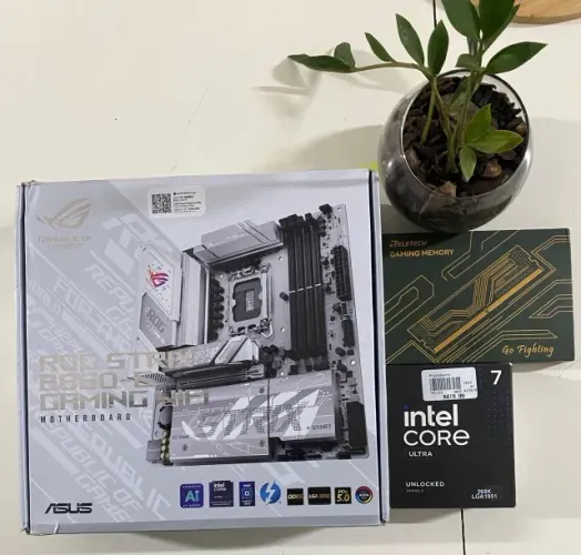 Kit B680g Asus Rog Strix Gaming Wifi + Core ultra 7 265k + 32Gb DDR56000 [Oportunidade]