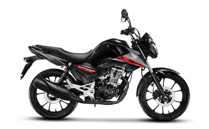 MOTO COM 11 MESES DE USO