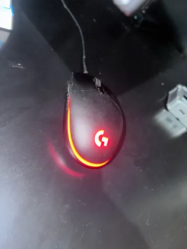 Logitech g203