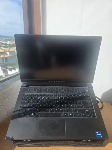 Alienware m15 r7 3070ti i7 Ddr5 64GB 240hz Ssd1Tb
