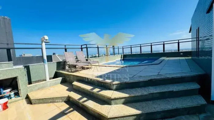 Duplex para venda possui 550 metros quadrados com 6 quartos em Itaigara - Salvador - BA