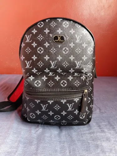 Mochila LV