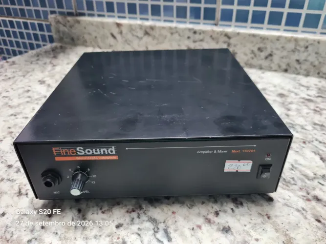 Amplificador mixer FineSound 100wts