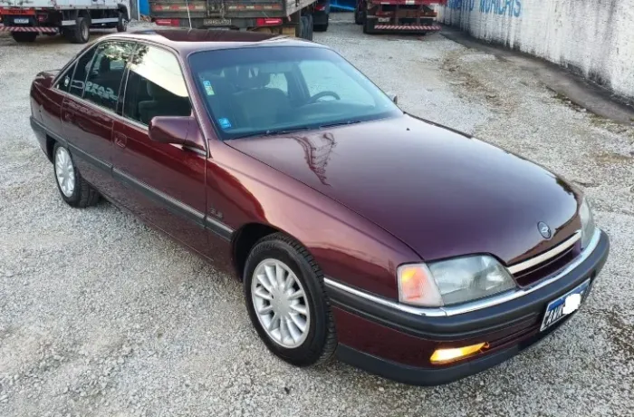 Chevrolet Omega GLS 2.2 / 2.0 (álcool) 1994
