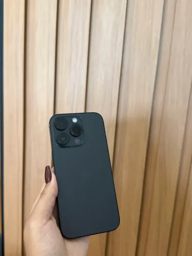 iPhone 15 pro Max semi novo