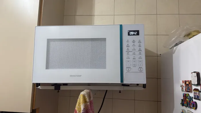Micro-ondas 32 litros 110V