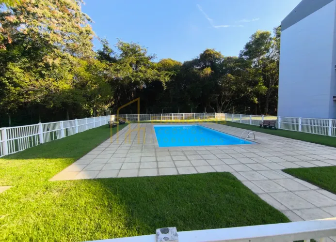 Morada de Laranjeiras: Seu Novo Apartamento com 3 Quartos e Área de Lazer!
