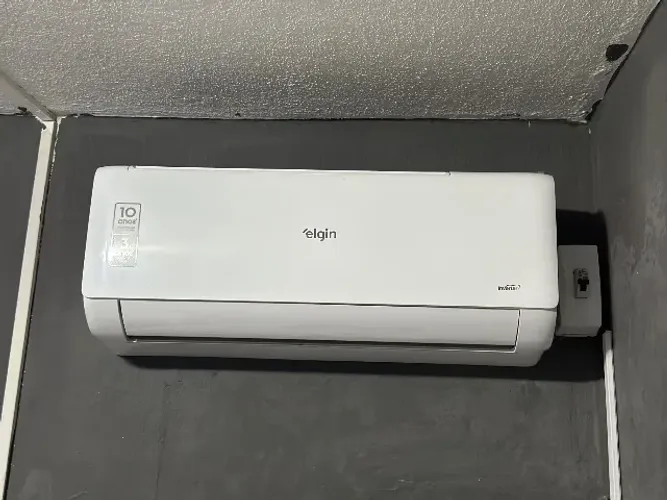 Ar condicionado - Sem nenhuma avaria, perfeito par uso