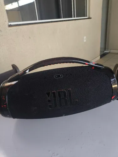 JBL Bombox 3